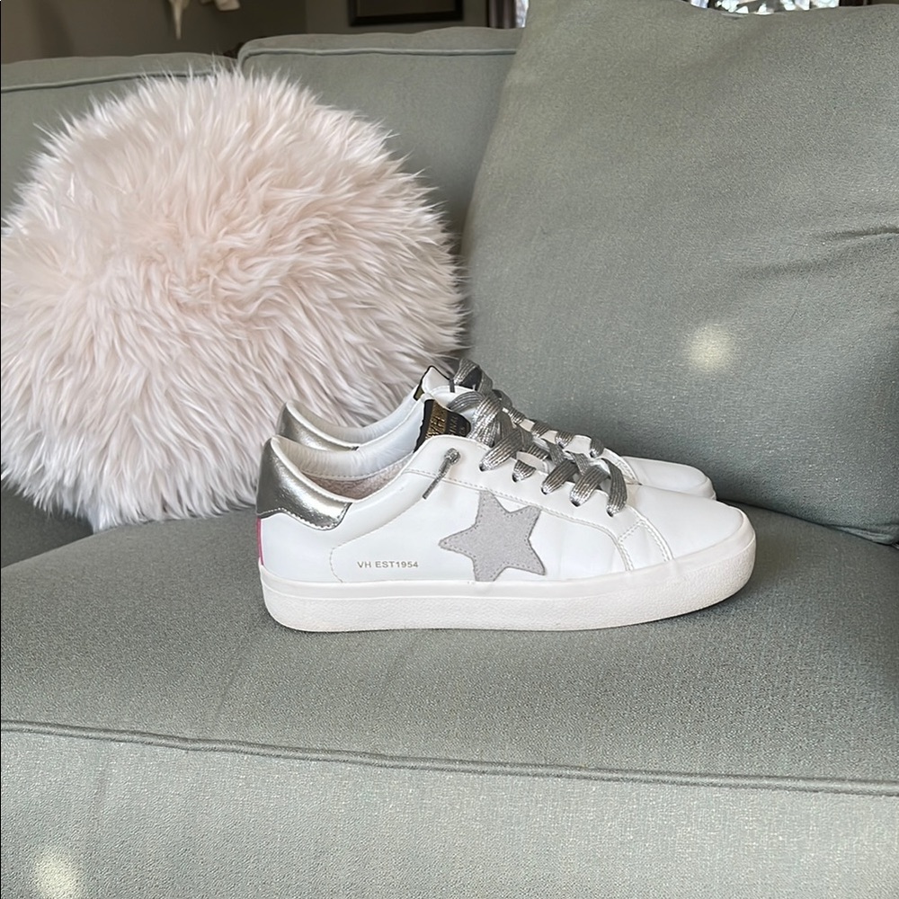 Vintage Havana White, Pink and Silver Women's Sneakers